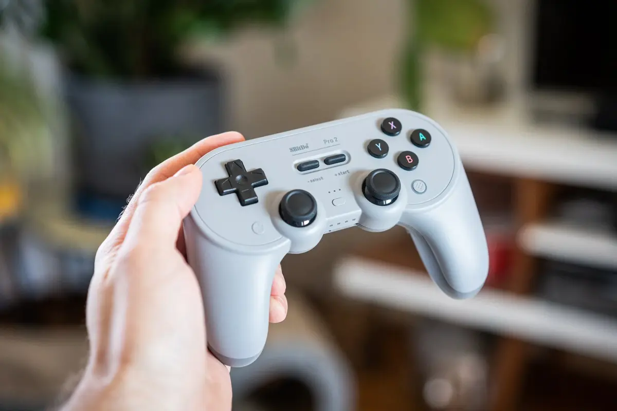 8BitDo Pro 2.webp