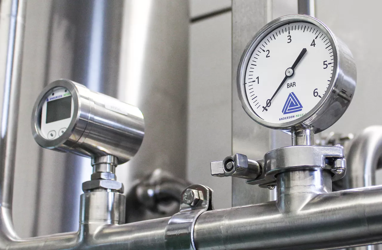 ITM-51 Turbidity Sensor and EL Pressure Gauge