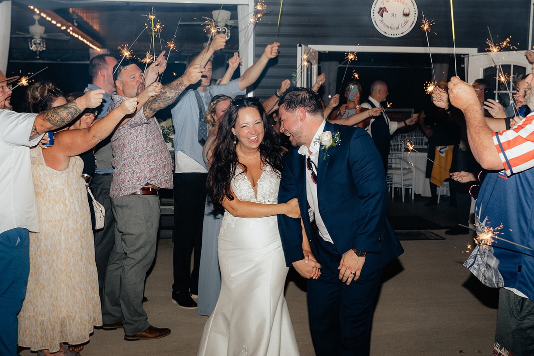 This or That: Memorable Reception Send-Offs | The Stables at Arrowhead Lake