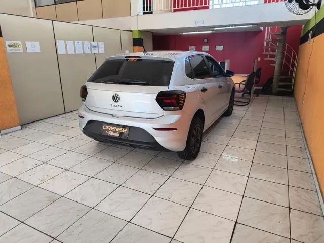 Volkswagen Polo Track 1.0 Flex 12V 5P - Foto 4