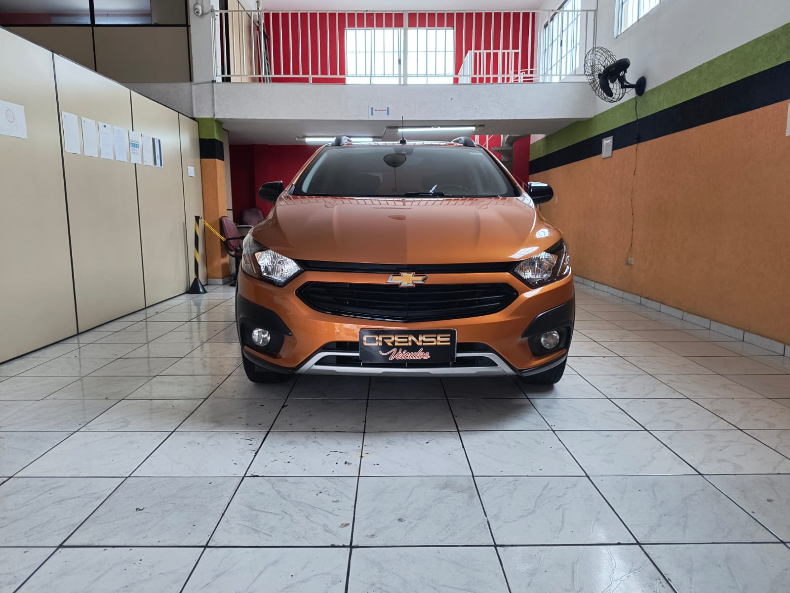 Chevrolet Onix activ 1.4 Flex  - Foto 2