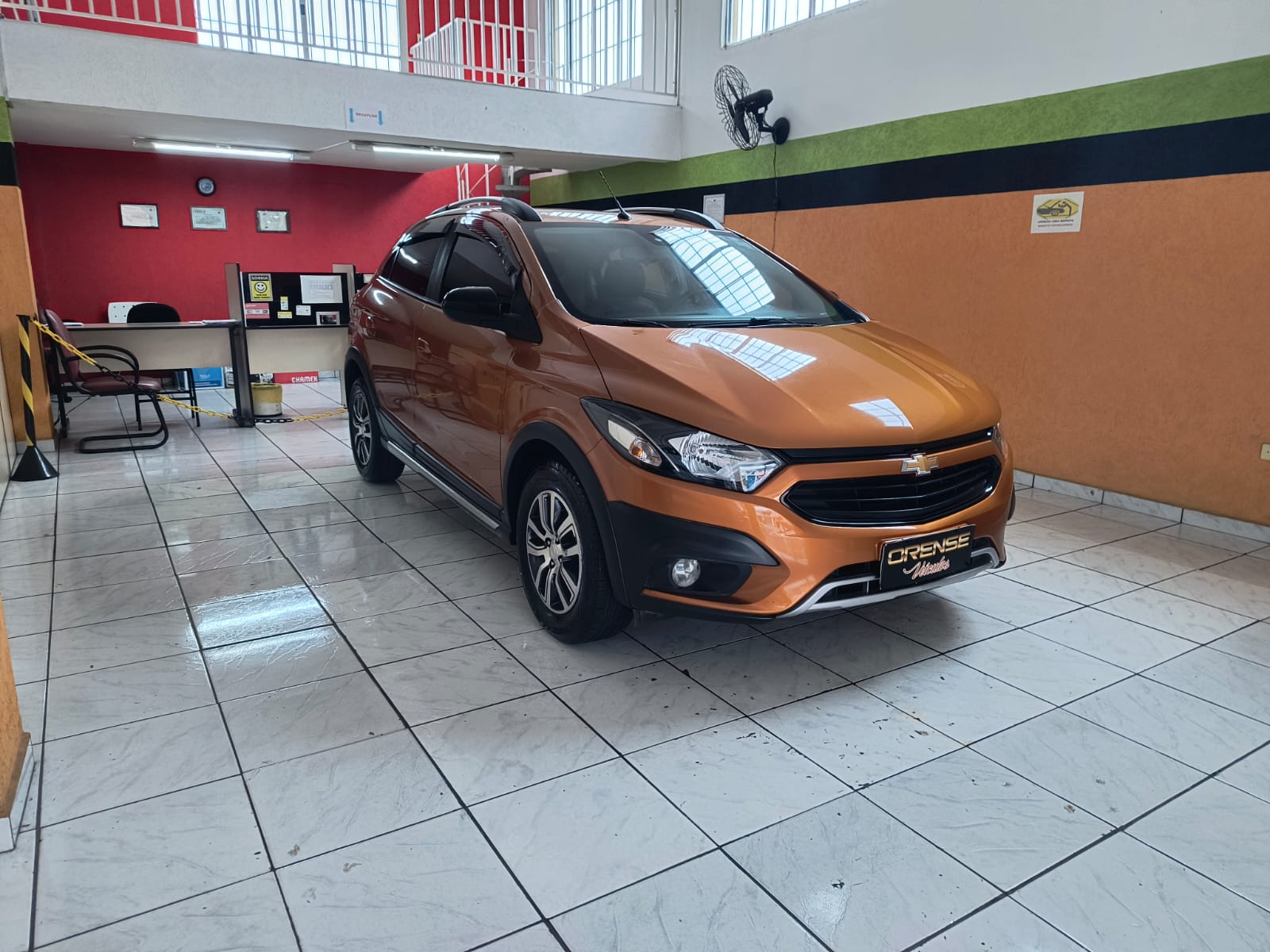 Chevrolet Onix activ 1.4 Flex  - Foto 3