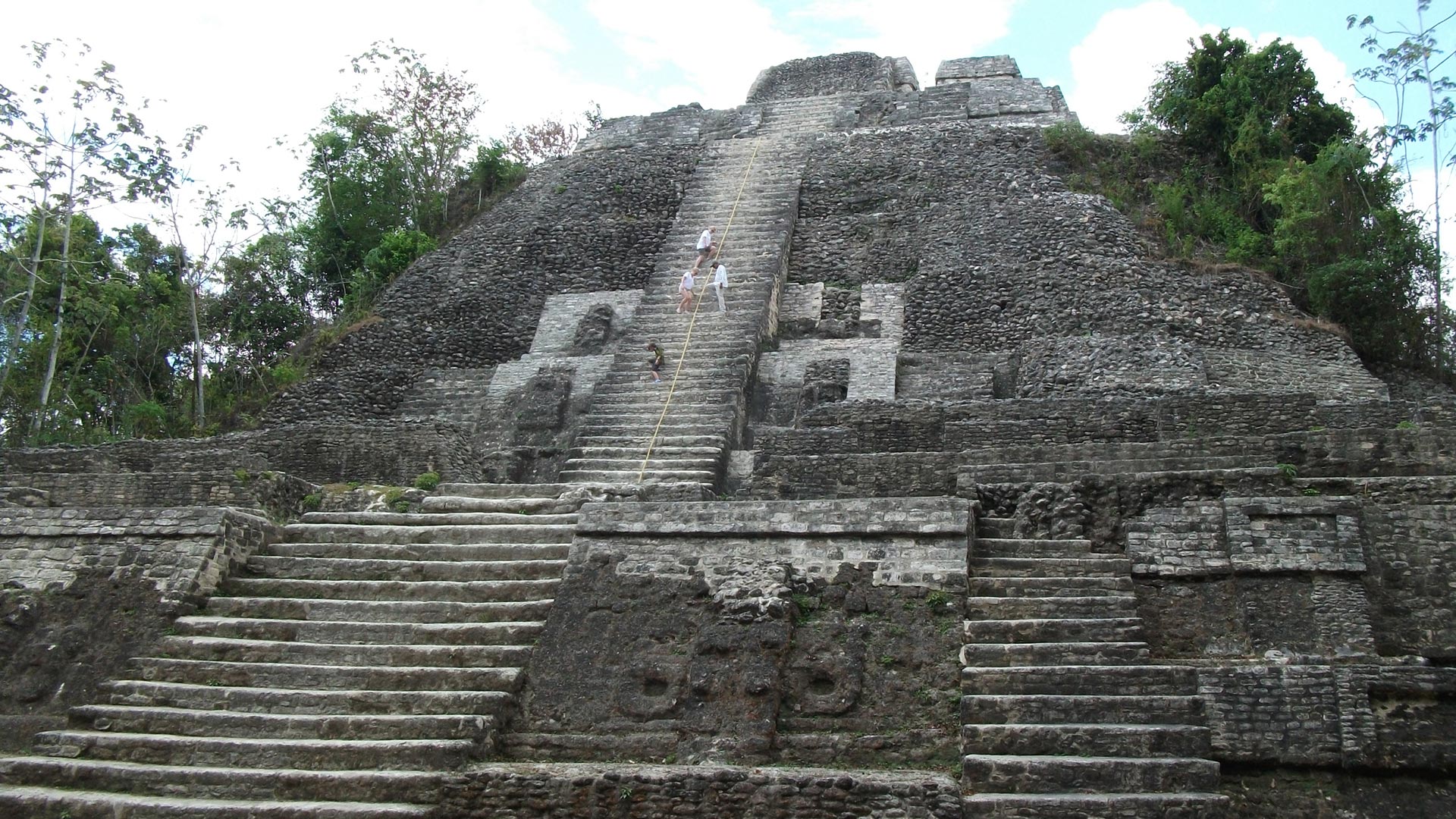 Xunantunich and Cahal Pech Mayan Ruins in Belize