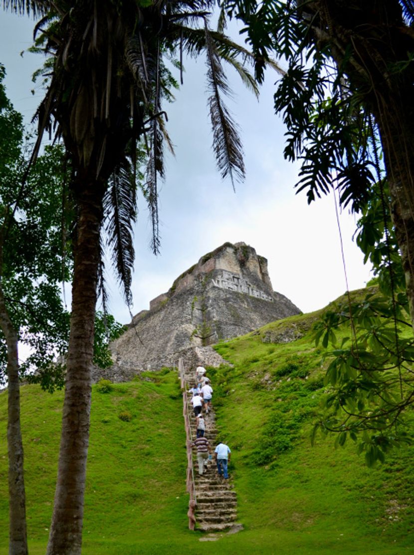 Xunantunich Maya Site tour image