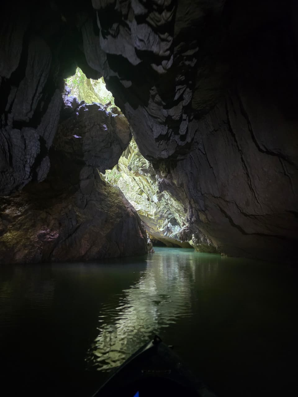 7 Miles Cave Kayaking  gallery image