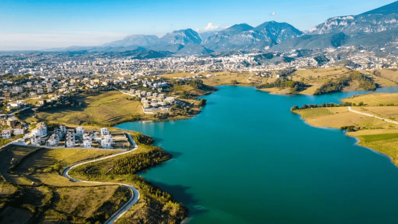 farke-lake-tirana-2.png