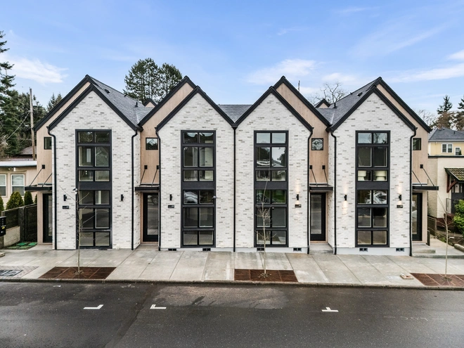 1911 Broadway St. Vancouver