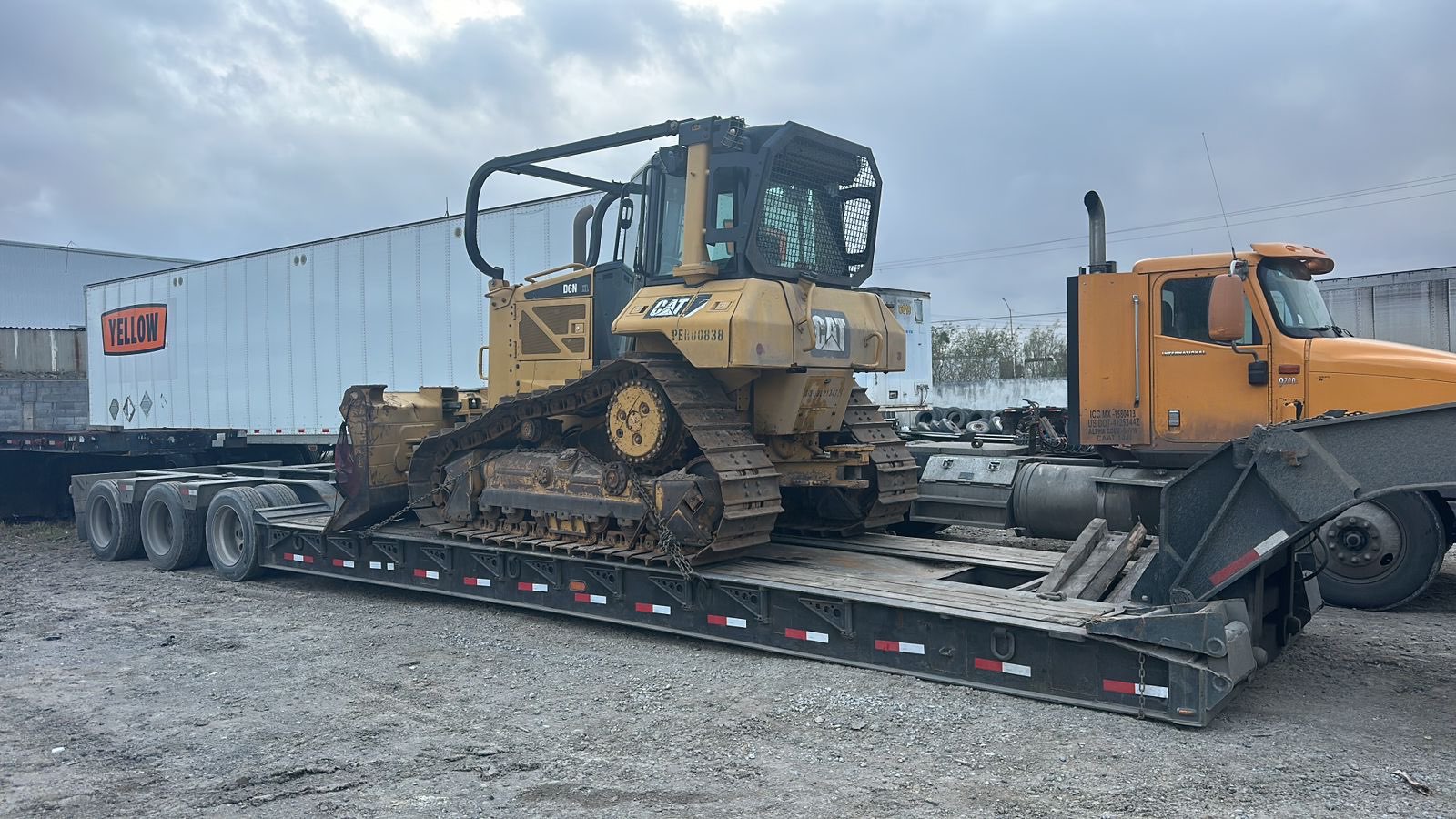 CAT D6N