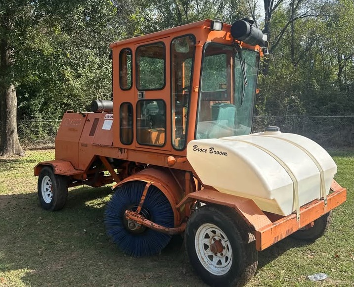 Broce Broom street sweeper