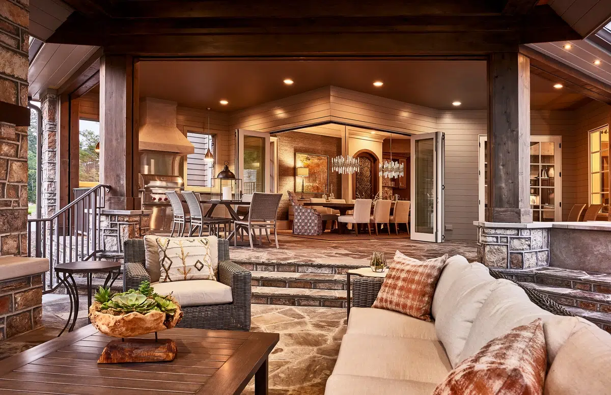 The Lodge at Avalaire — featured detail 2