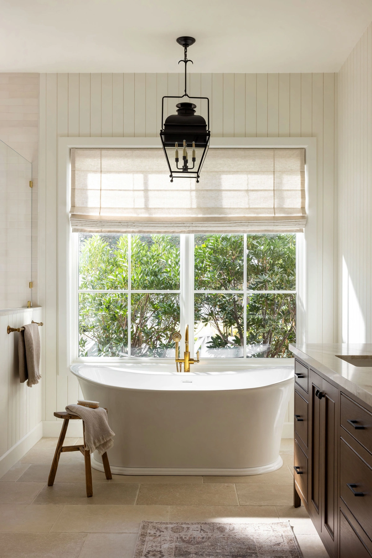 Warm Luxury Master Bathroom Design - View 3