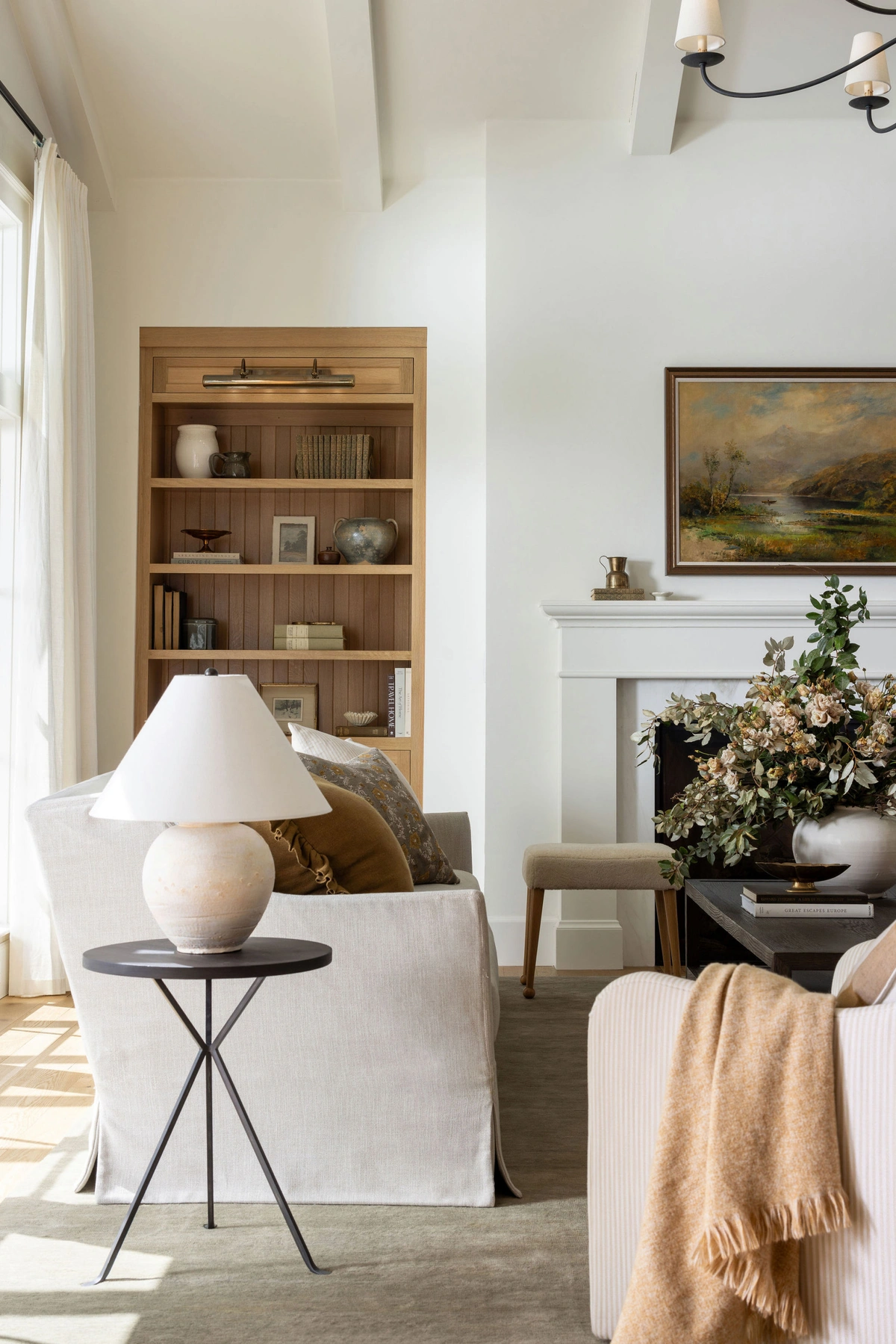 Modern Country Living Room - View 3