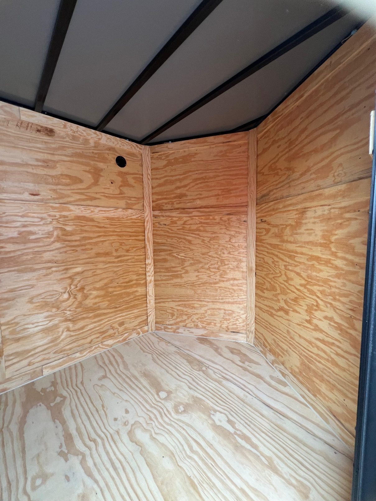 6x12 SA ENCLOSED TRAILER - image 5