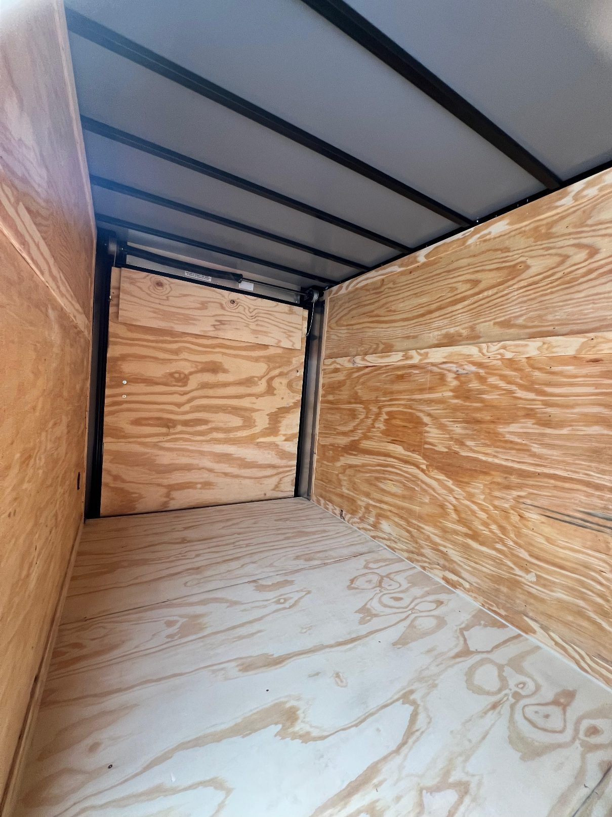6x12 SA ENCLOSED TRAILER - image 3
