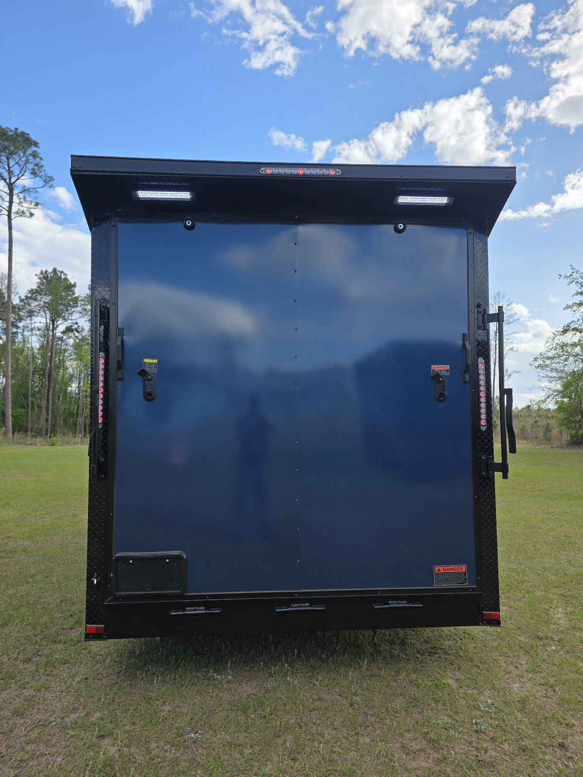 7x16TA Enclosed Trailer - image 2