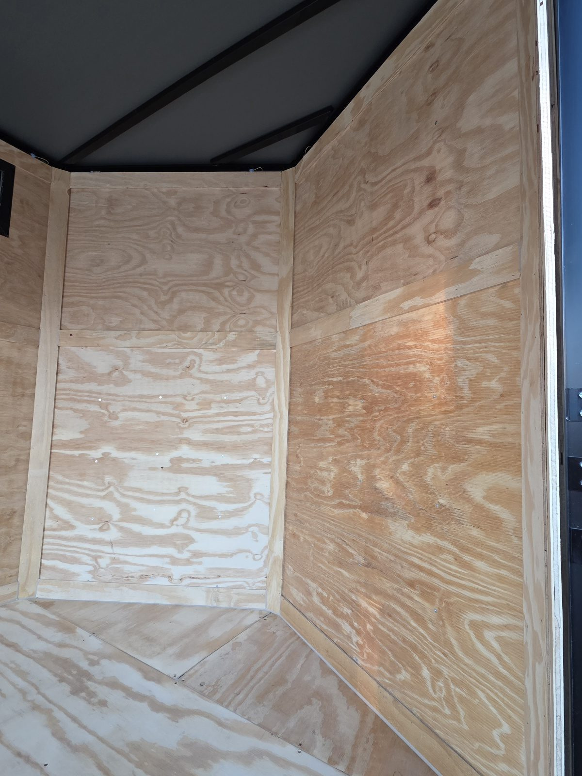7x14TA Enclosed Trailer - image 7