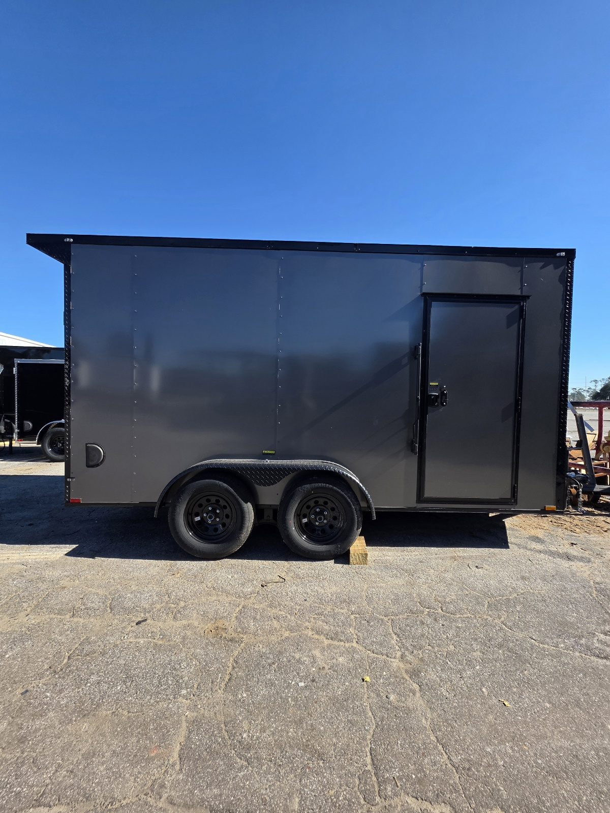7x14Ta.    Enclosed Trailer                                                    AVAILABLE thumbnail 5