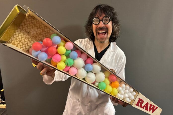 Josh Kesselman RAW rolling papers Josh Kesselman RAW rolling papers